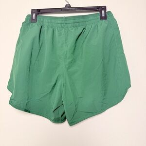 Nike Green Athletic Shorts 5 inches inseam